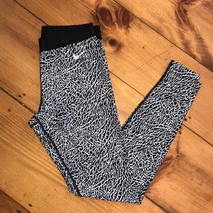 Nike dri fit leggings